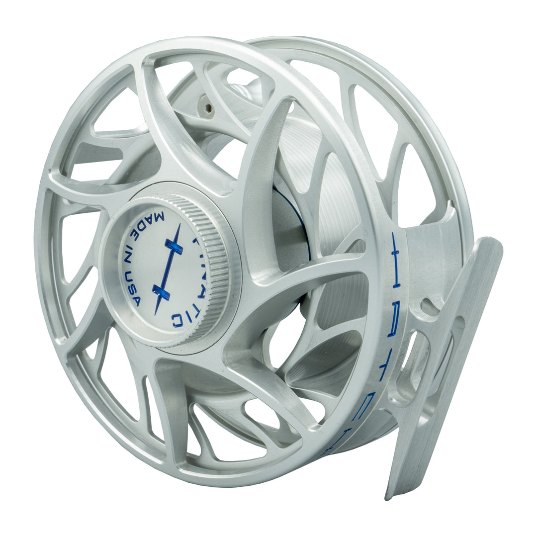 USED Hatch Finatic 7 Plus Clear Blue Fly Reel