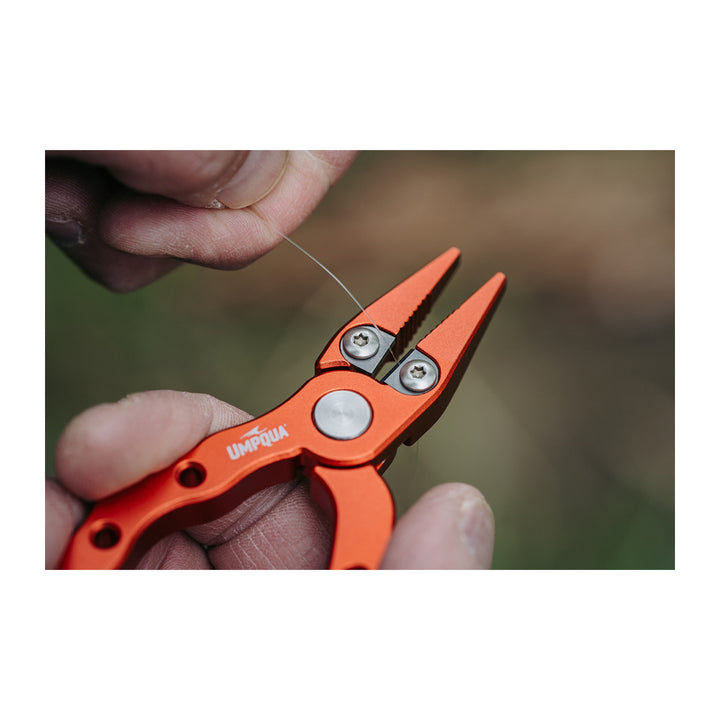 Umpqua RiverRun Trout Pliers Orange w/Sheath